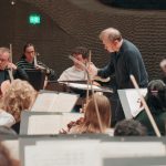 Ludovic Morlot returns to the Elbphilharmonie with Barcelona Symphony